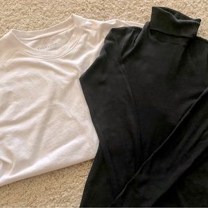 Everlane shirt bundle —black turtleneck and white t-shirt XS